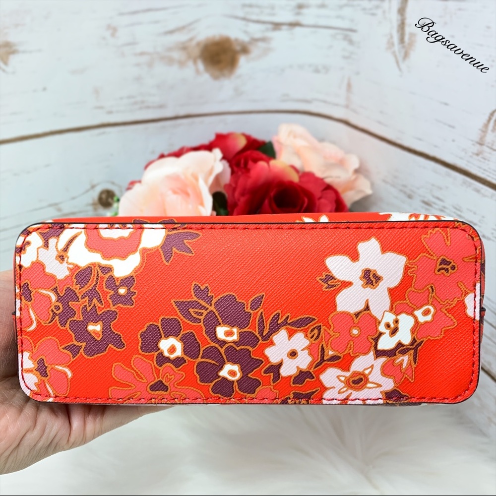 Michael Kors Emmy travel pouch dark sangria red - Picture 5 of 7